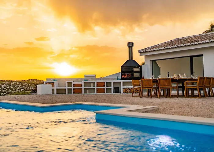 Casa Lua Galera